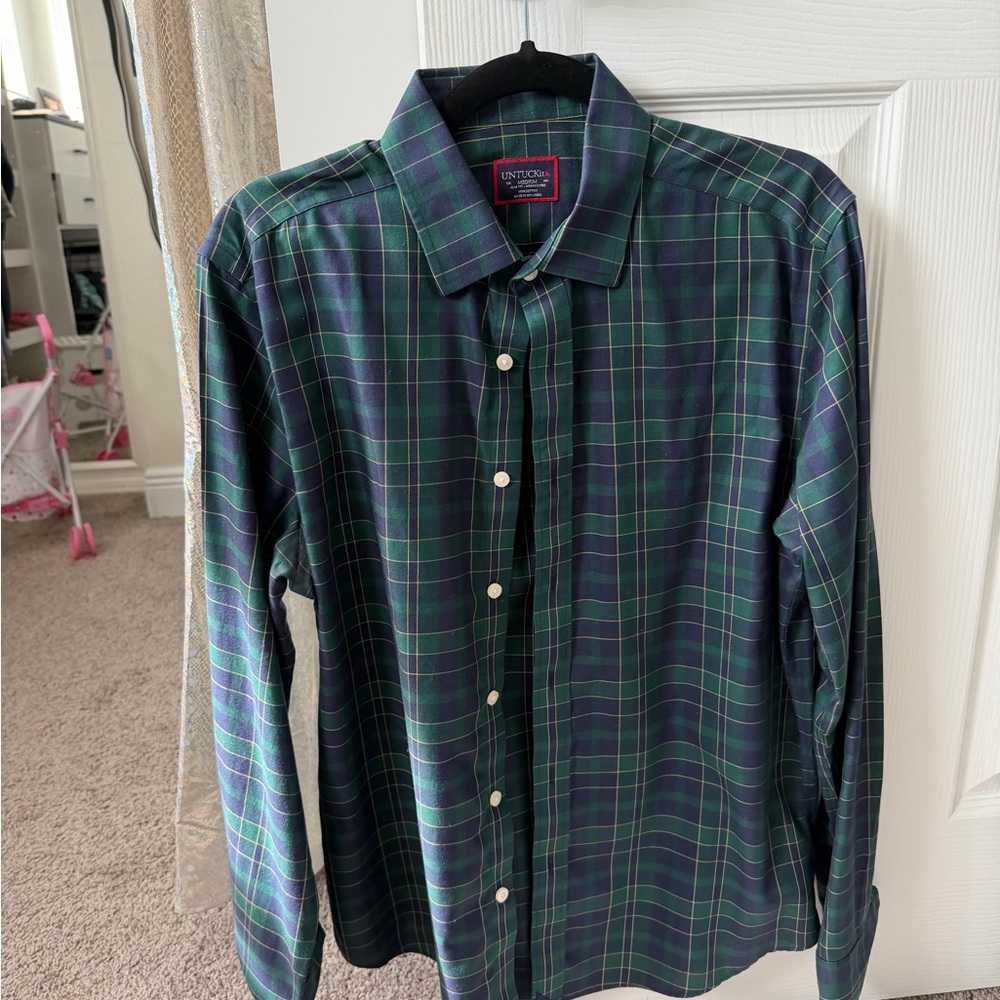 UNTUCKit slim fit button down
